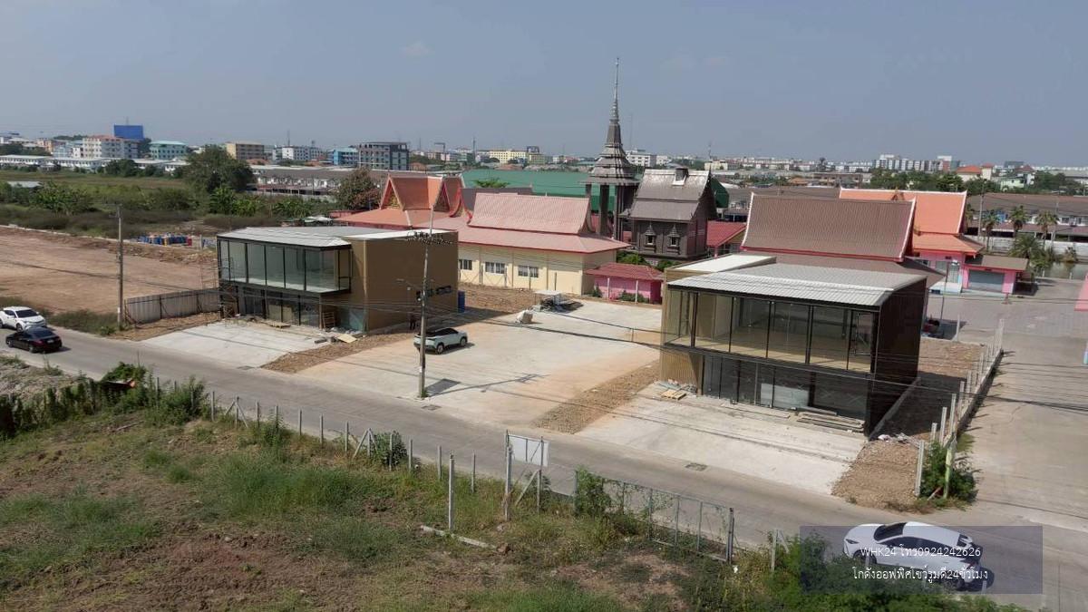 ให้เช่าด่วน โกดัง ตึกสวยทำออฟฟิศโชว์รูมได้ด้วยในอาคารเดียว ใกล้ตลาดไท ถนนพหลโยธิน